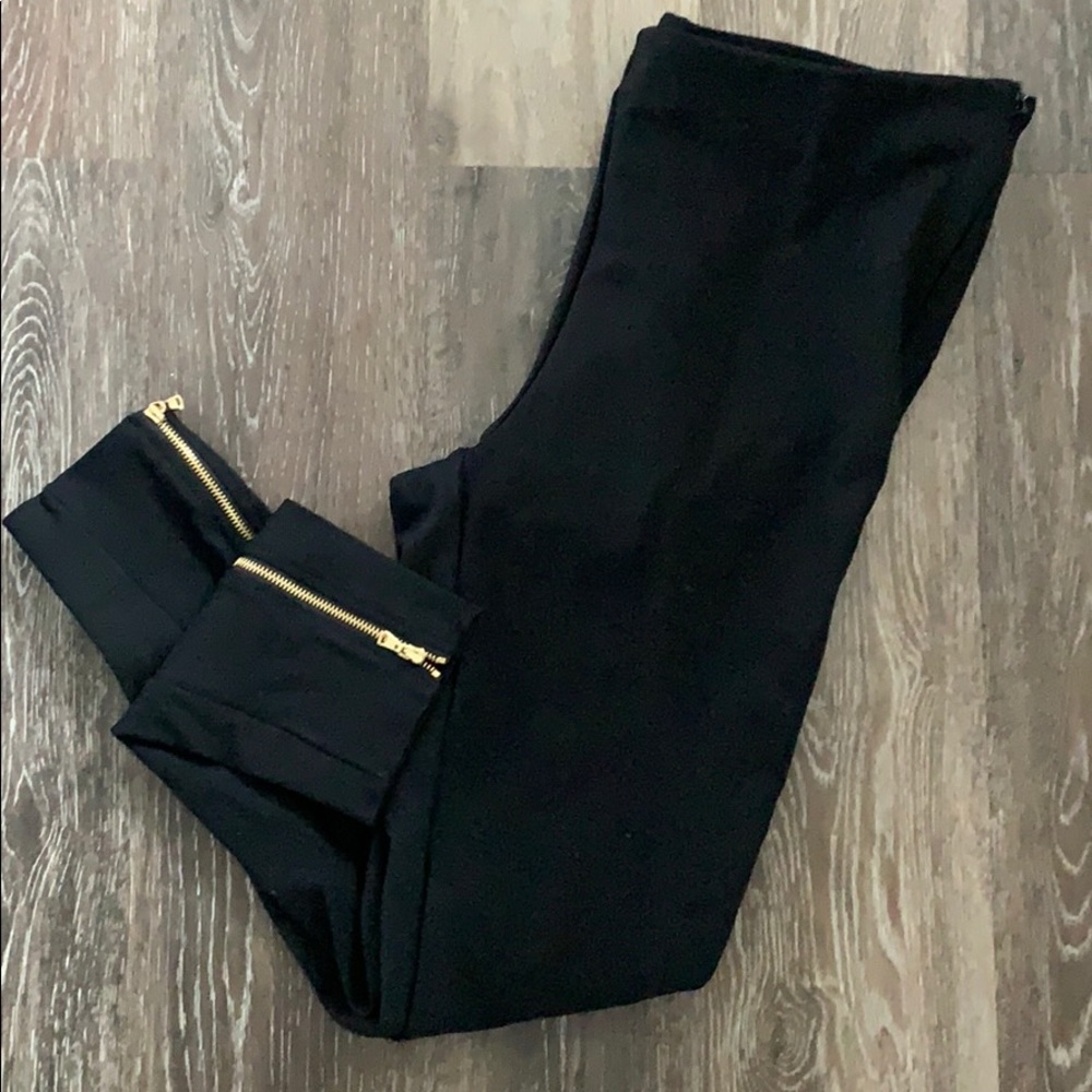 Ankle Zipper Legging